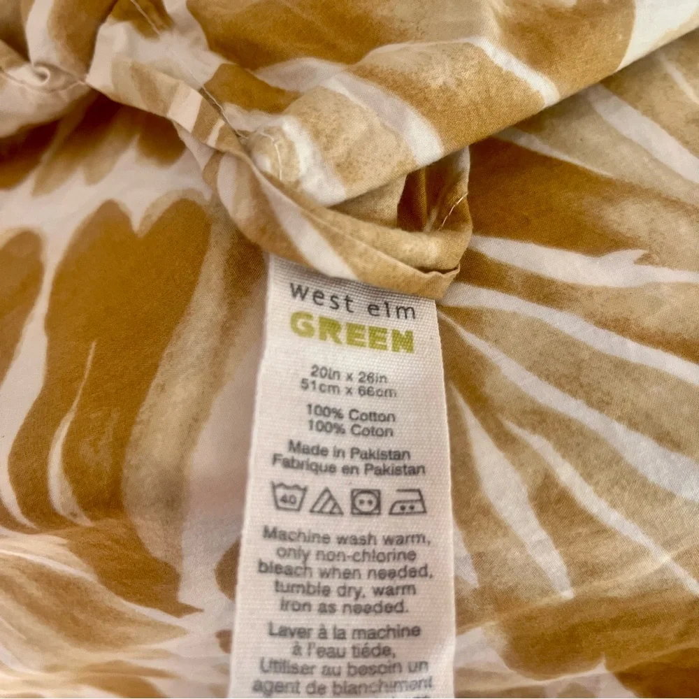 West Elm Green Organic Fan Diamond Queen yellow gold duvet with 2 pillowcases